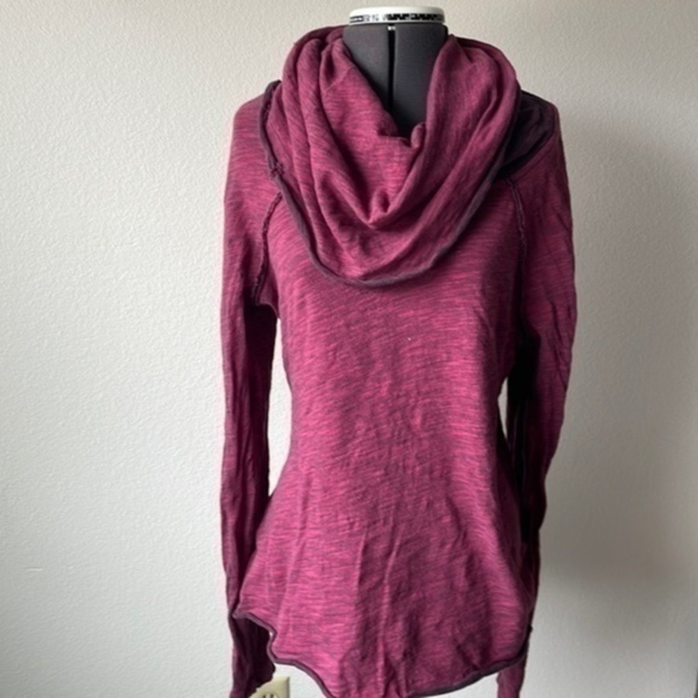 Free people top size small large collar burgundy Softgirl